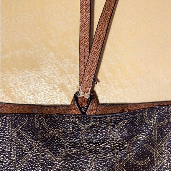 Calvin Klein Reversible Monogram Shoulder Bag - Picture 4 of 9